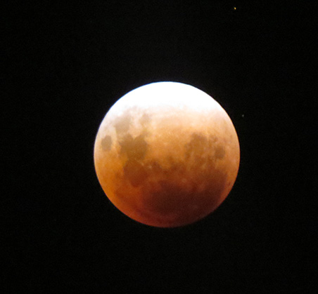 13 Blood Moon, Super Moon, Blue Moon. Photo, Jan 2018